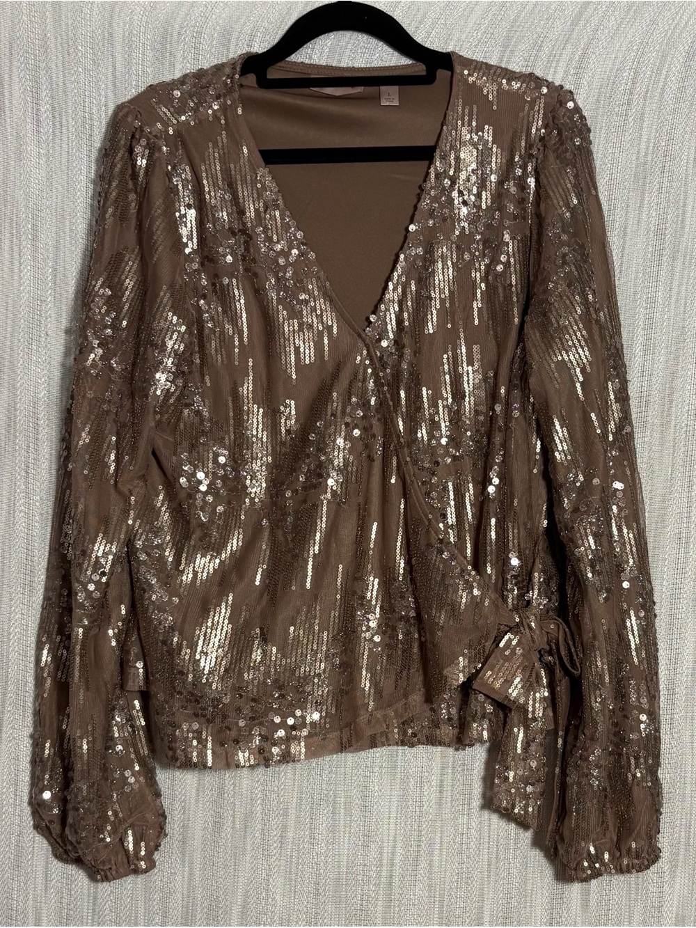 Willow Root size L Sequined Wrap Blouse in Taupe